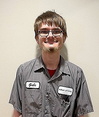 Quick Lube Technician Gabe Vincent in Service at Eide Kia Mandan